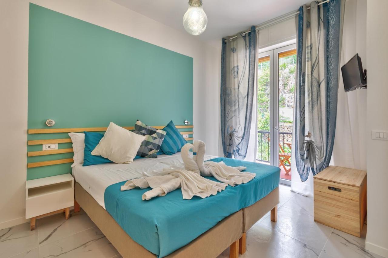 Sofia Holiday Hotel Riomaggiore Exterior photo