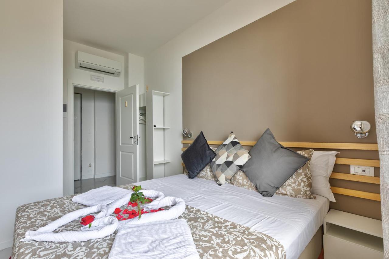 Sofia Holiday Hotel Riomaggiore Exterior photo